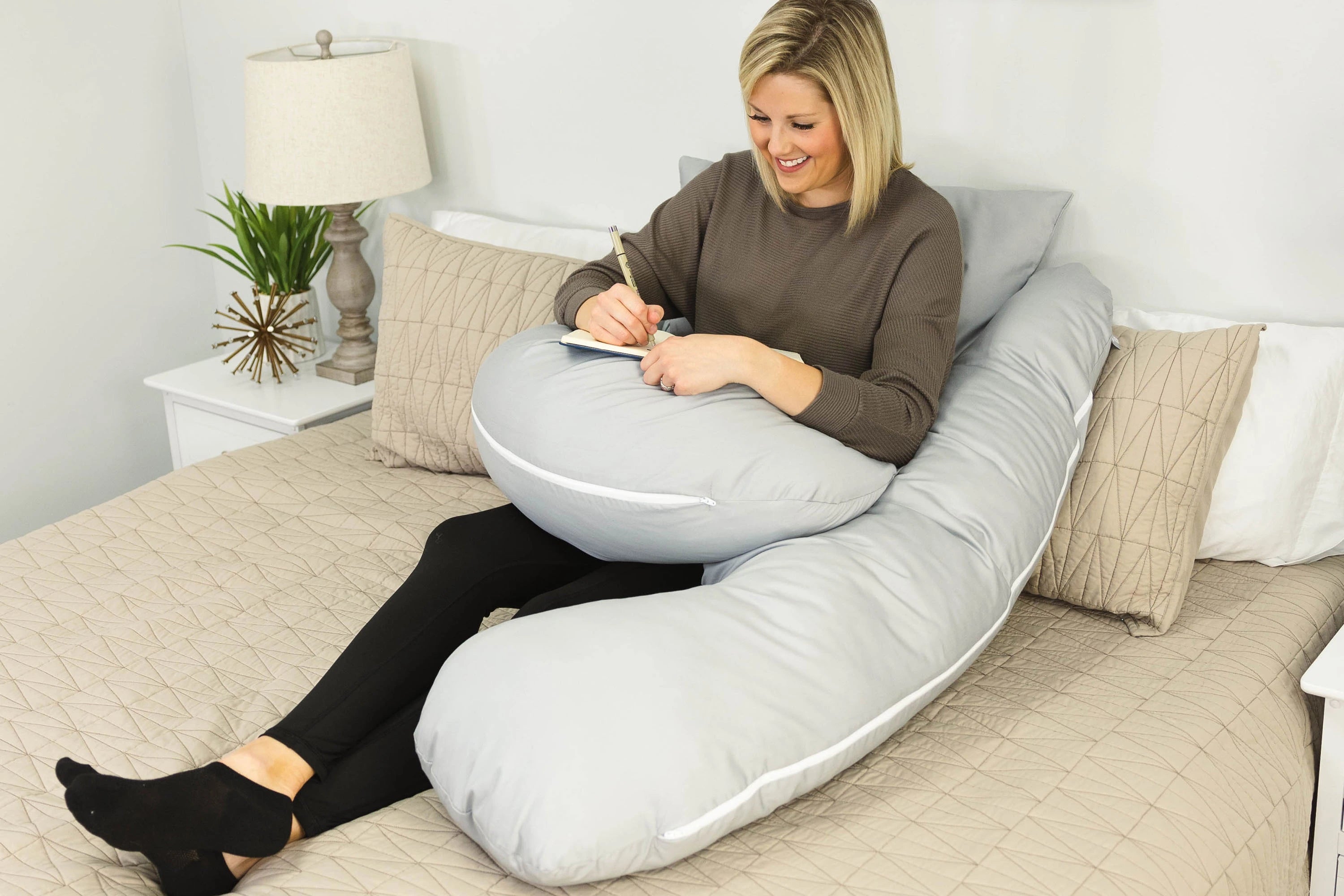Leachco back n clearance belly pillow