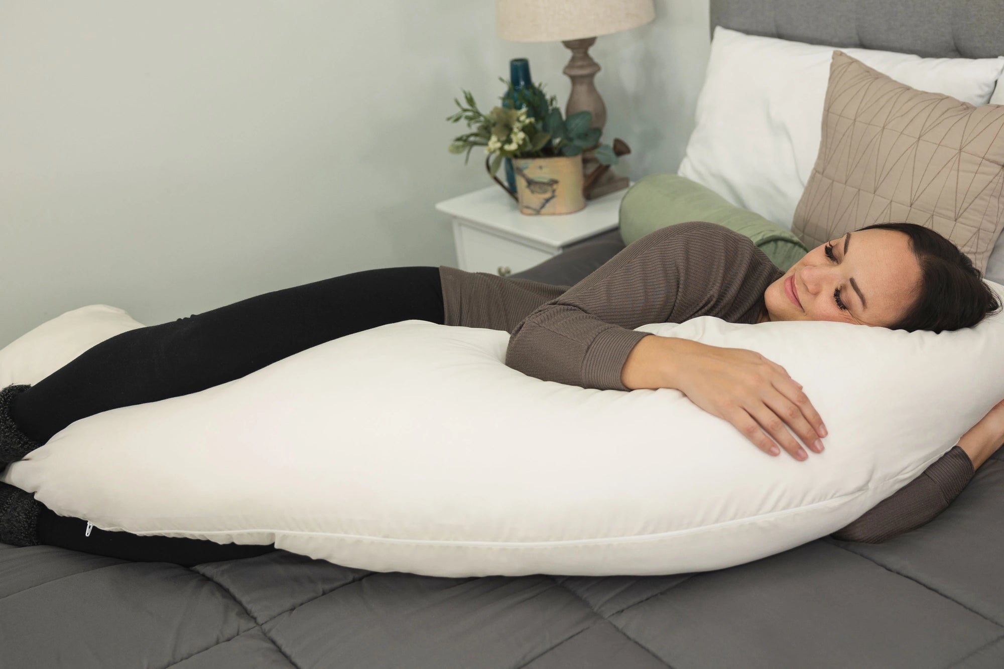 Boomerest Supreme Body Pillow Total Body Sleeping in Ivory