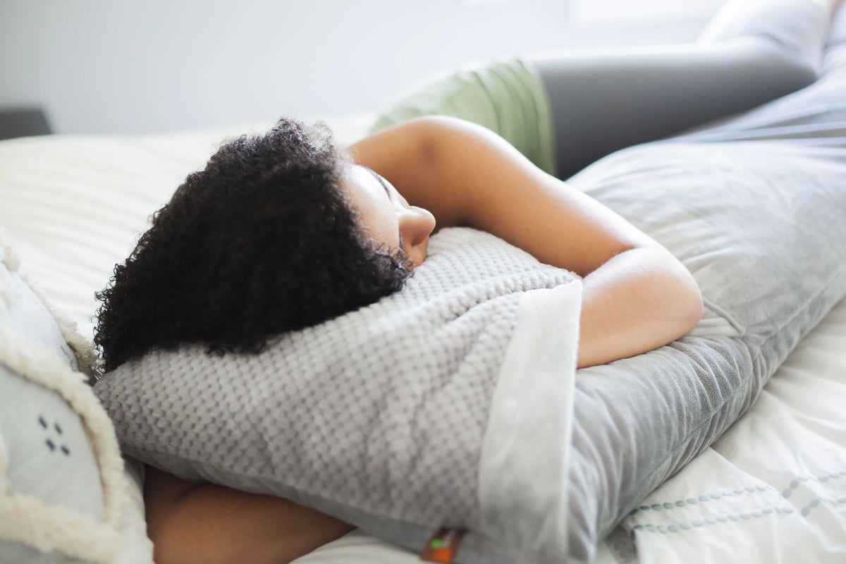 Sloucher Luxe Pillow Arm Tucked Pose