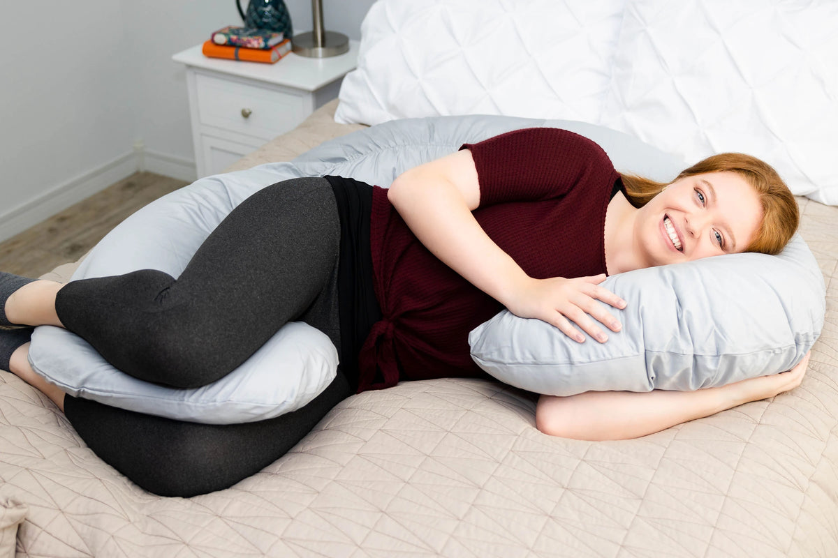 Snoogle Bunchie Back Cushion Pose in Peaceful Gray
