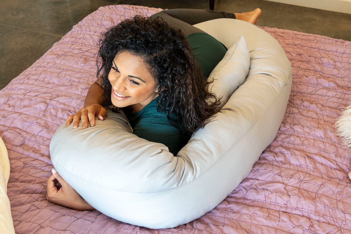 Snug All Elevated Lifestyle in Peaceful Gray